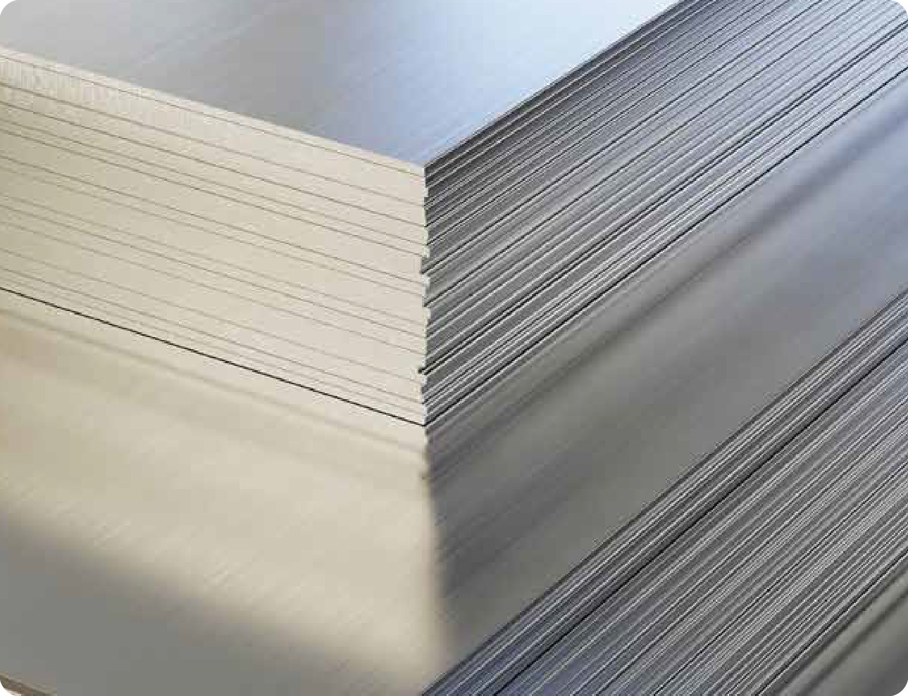 ステンレス板（ステンレス鋼板）